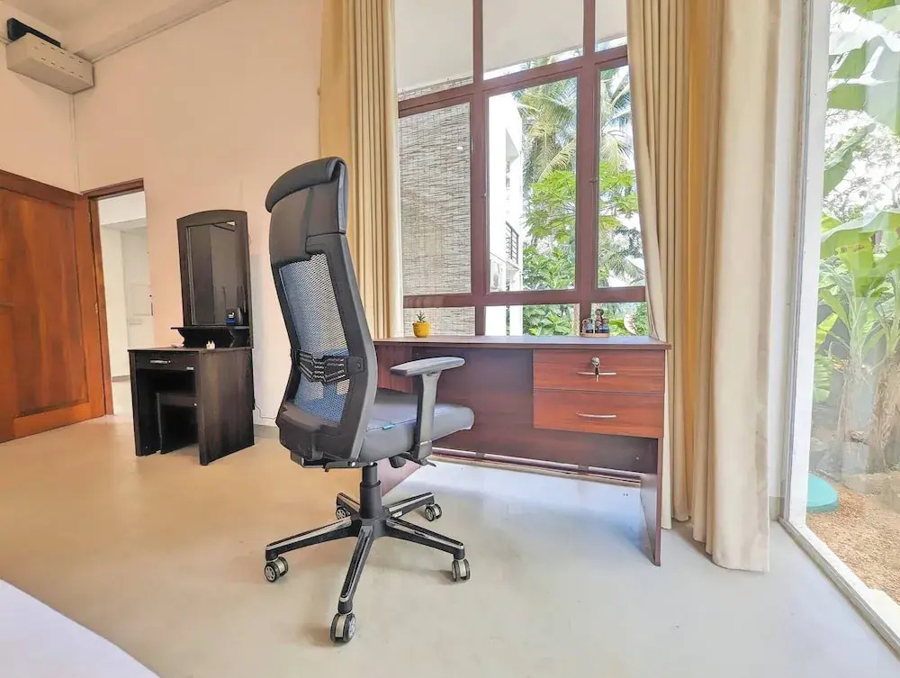 Serene Oasis in Galle - Tranquil Retreat with Breathtaking Views