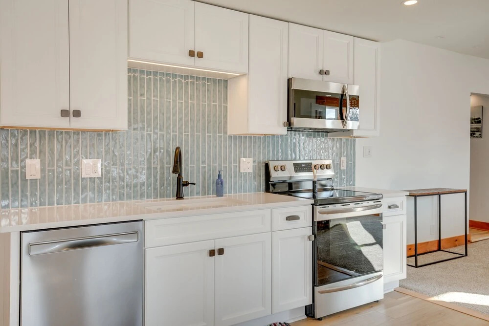 Pet-friendly Minocqua Home: Walk to Lake & Dining!
