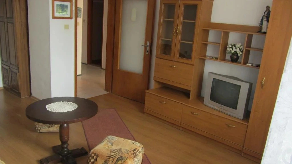 Mavrova Guest House