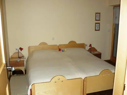 Podpecan Farm Rooms