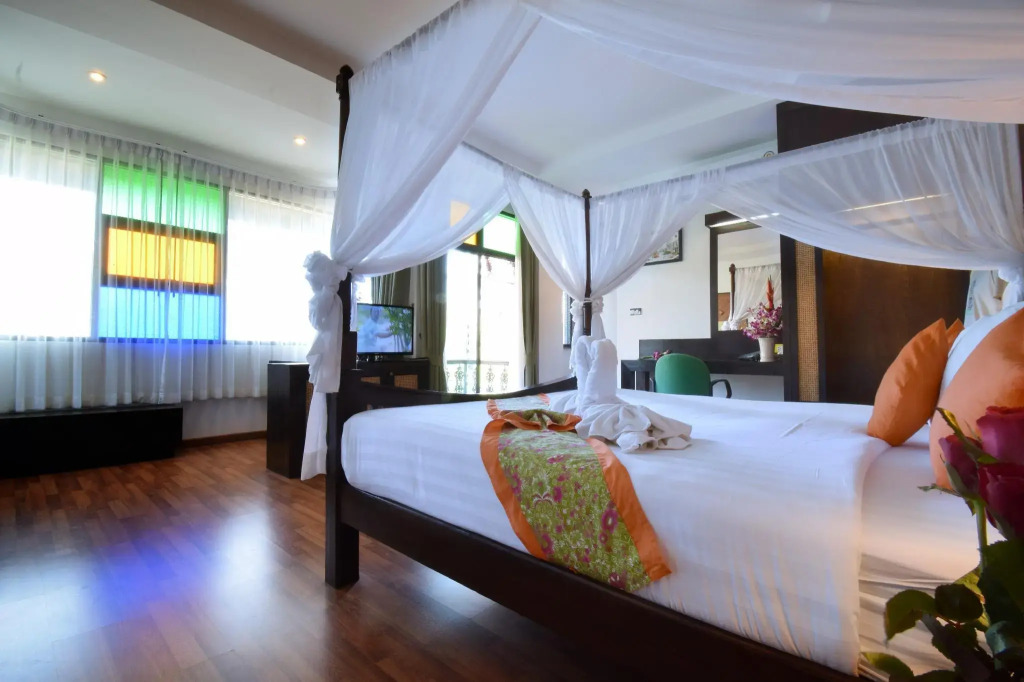 Jingjit Hotel