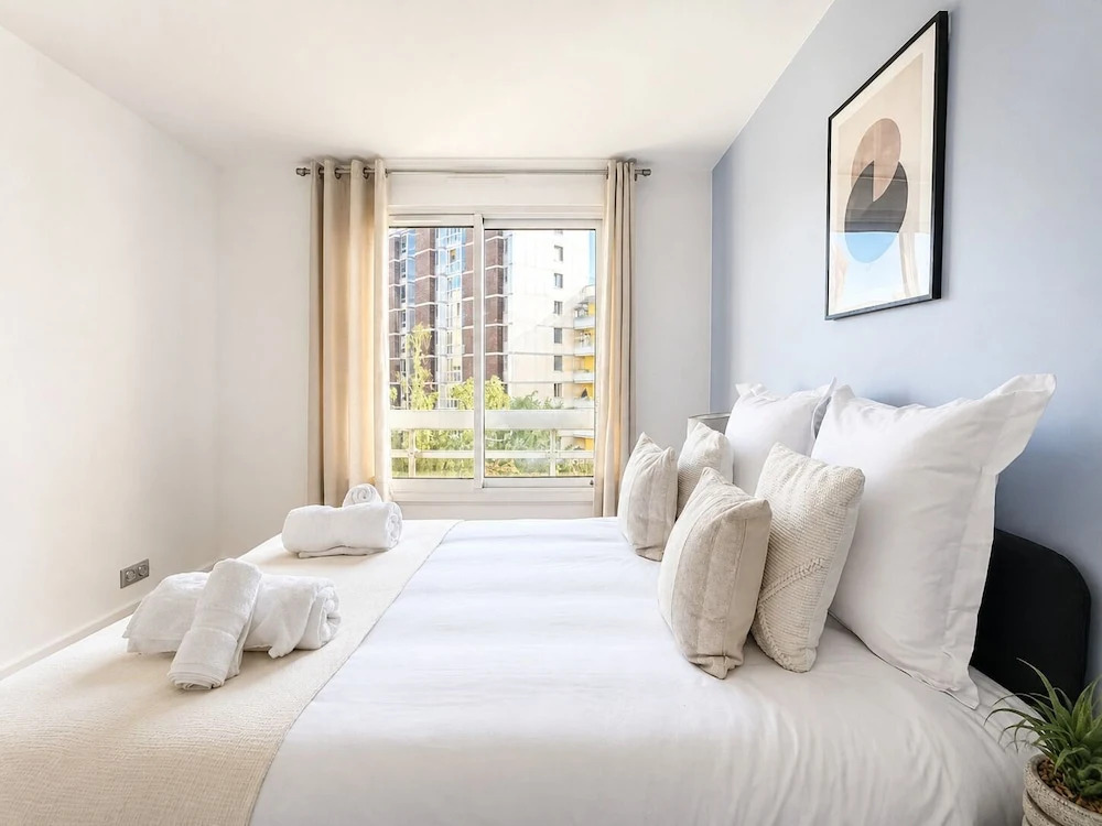 Élégant Appartement à Levallois-Perret