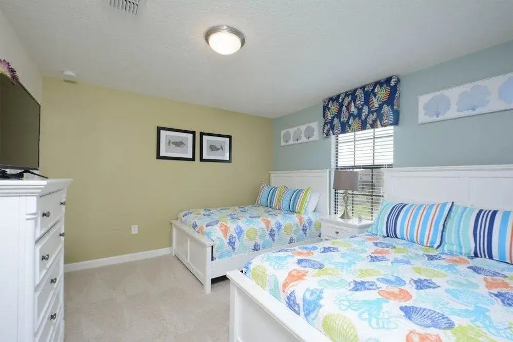 6 s at Champions Gate 64982 6 Br home by RedAwning
