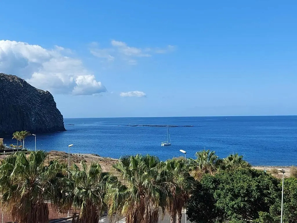 2 Suite Bedrooms Los Cristianos Incredible Sea View