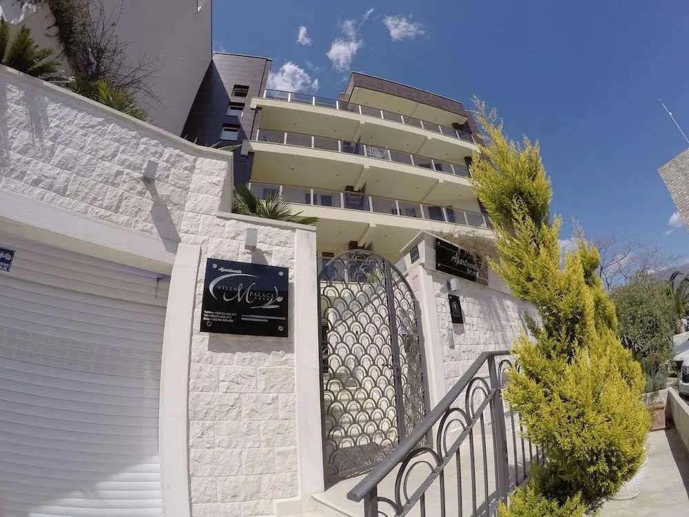 Apartments M Palace