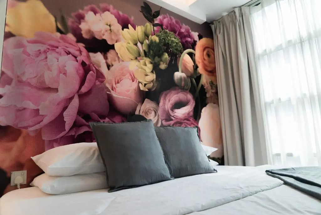 V Garden Hotel