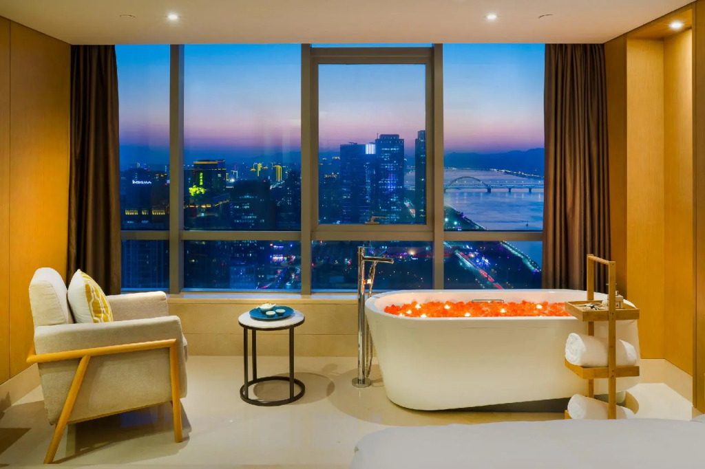 Ginlanjia Yuntai Impression Hotel