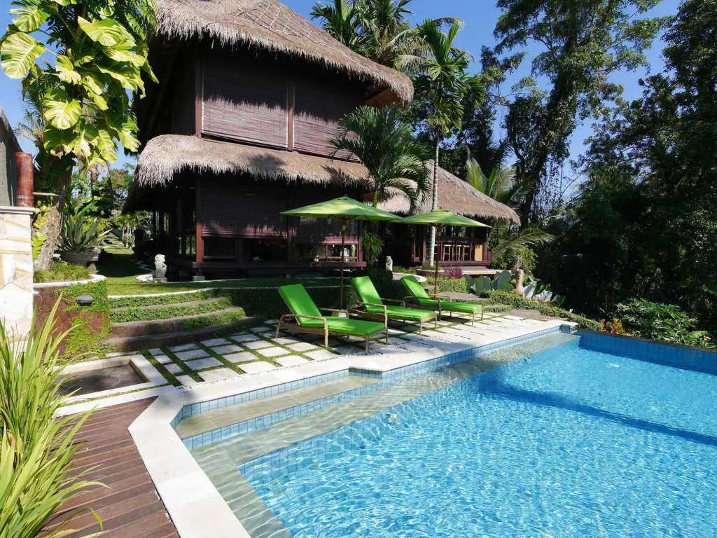 Kupu Kupu Private Villa
