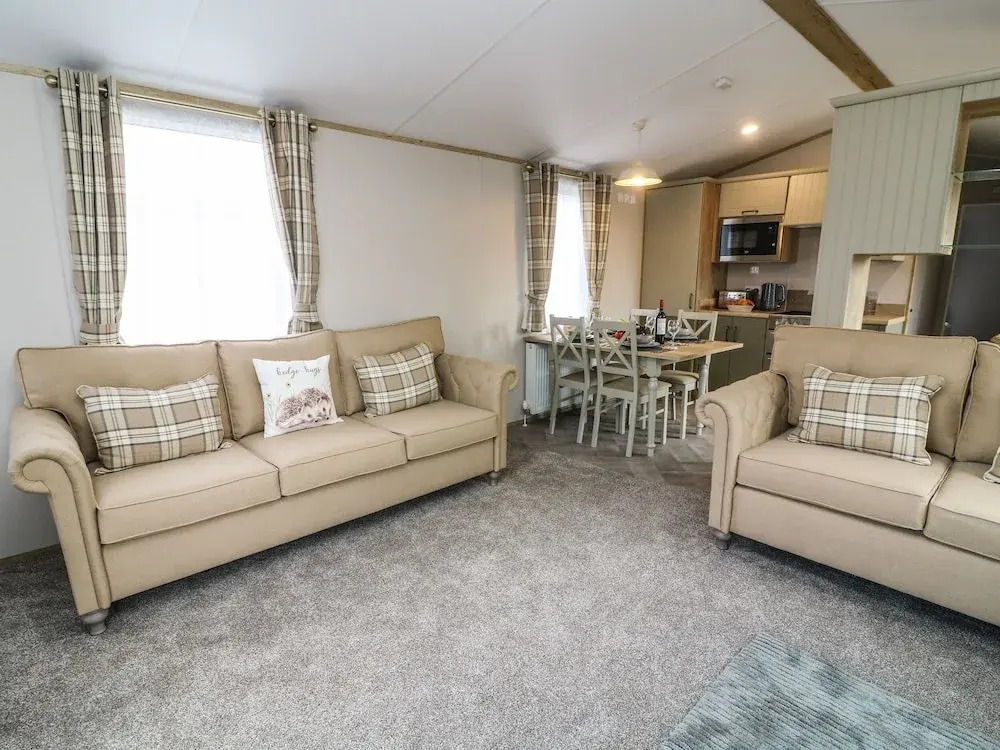 Hedgehog Lodge