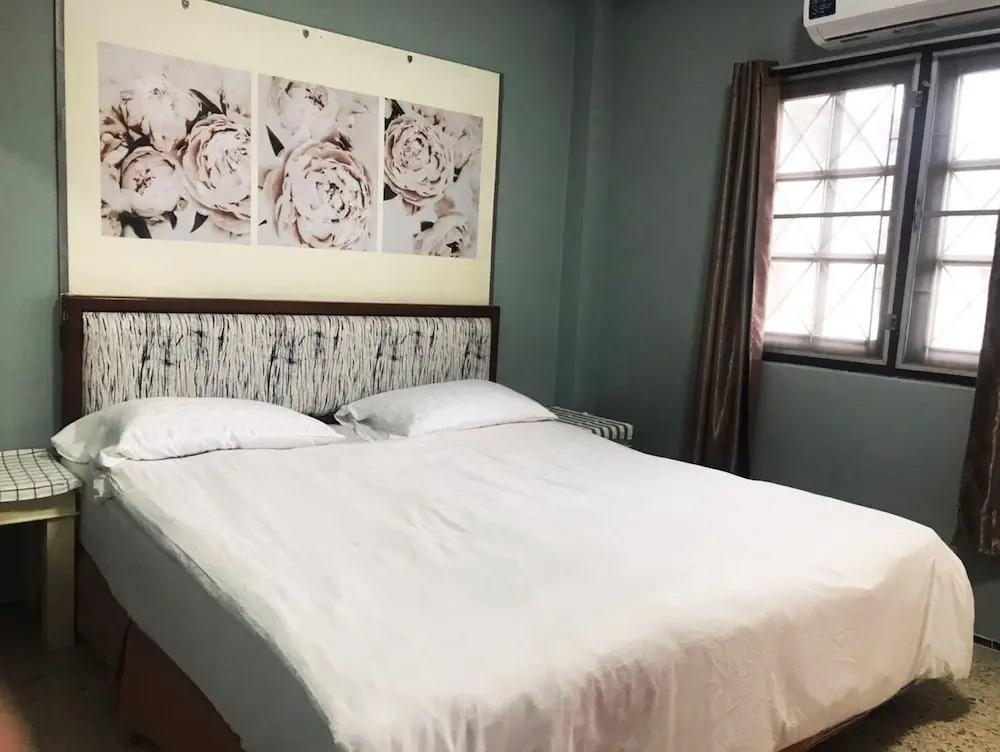 Oyo 1079 Ban Wongdarin