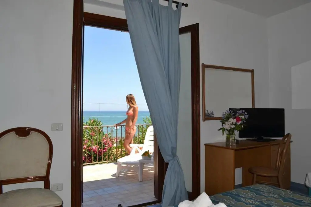 Hotel Villa A Mare