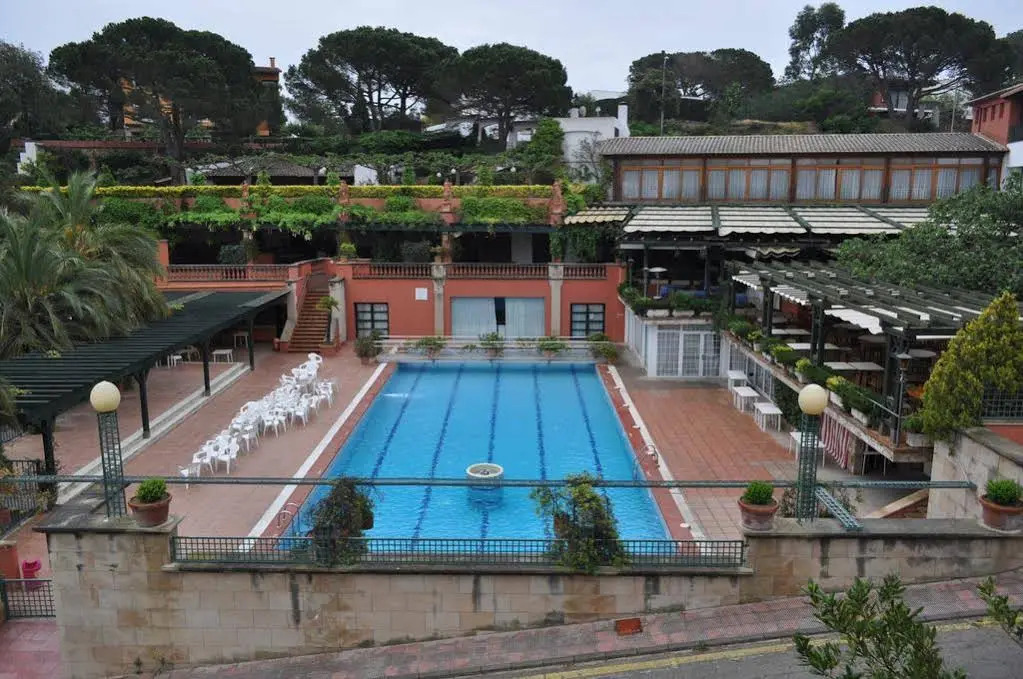 El Trull Apartments