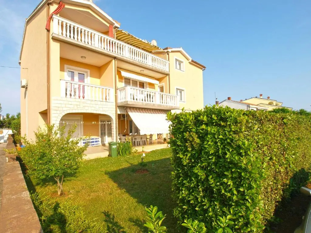 Apartment  Anica 770