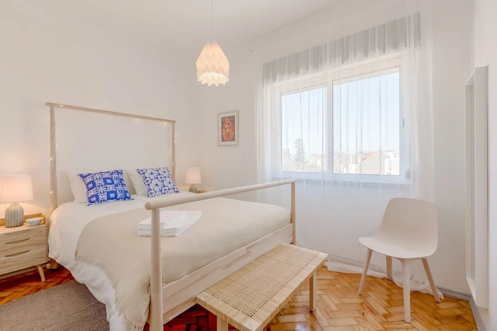Renovated Sunny Apartment with Balcony, By TimeCooler