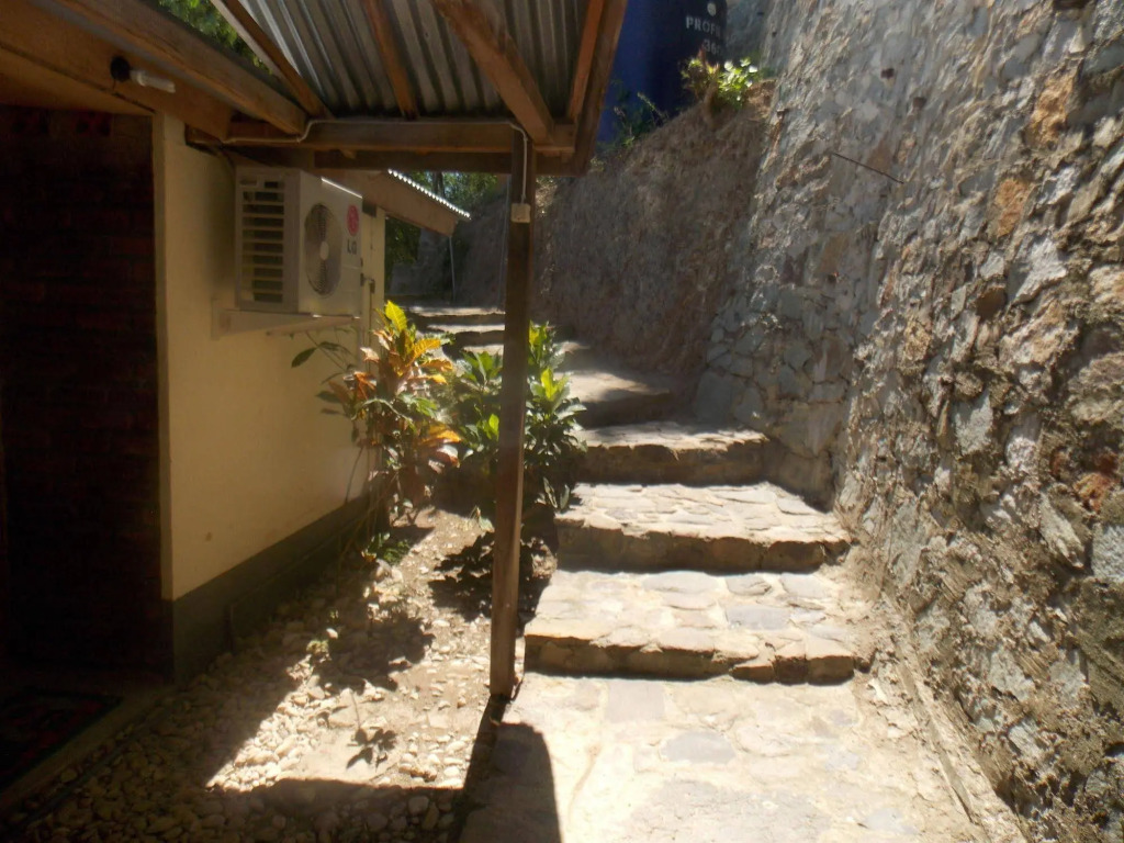 Bajo Sunset Hostel