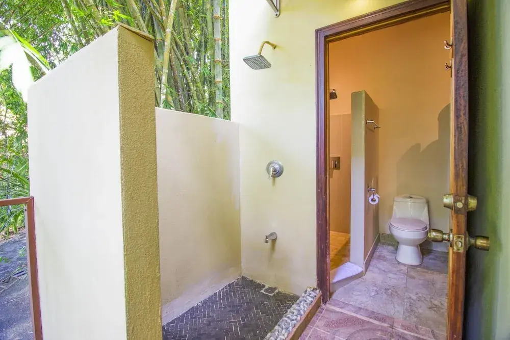 Bali Inspired Casa Cascada w Jungle Views Wi-fi Private Pool ac