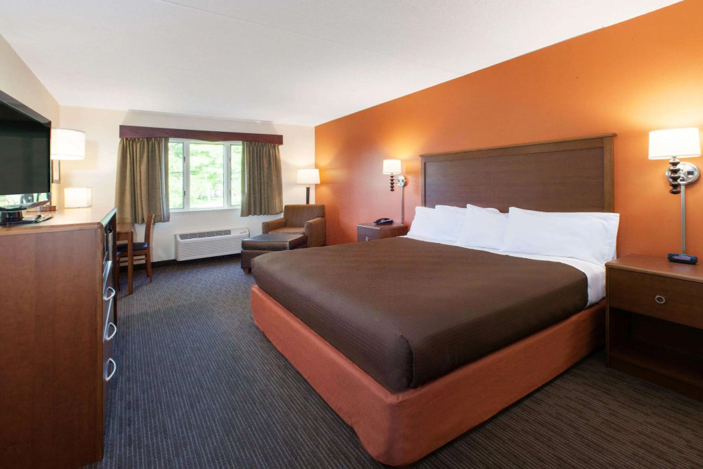 AmericInn by Wyndham Silver City