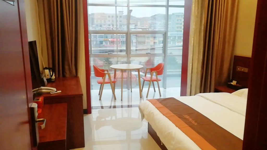 Jun Hotel Shanxi Lvliang Xing County Yihei Highway