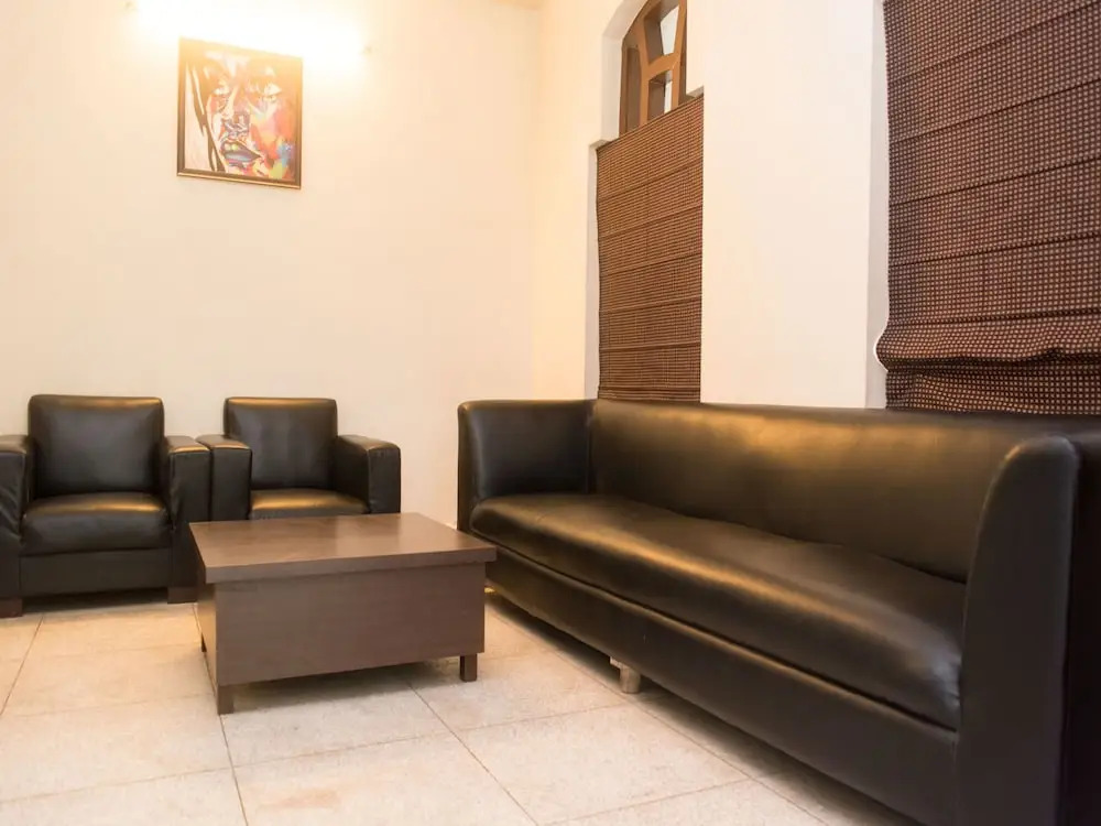 Guest Accommodation FE 173