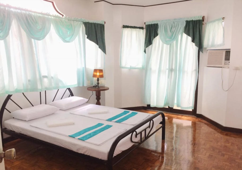 Pascual House Bed And Breakfast