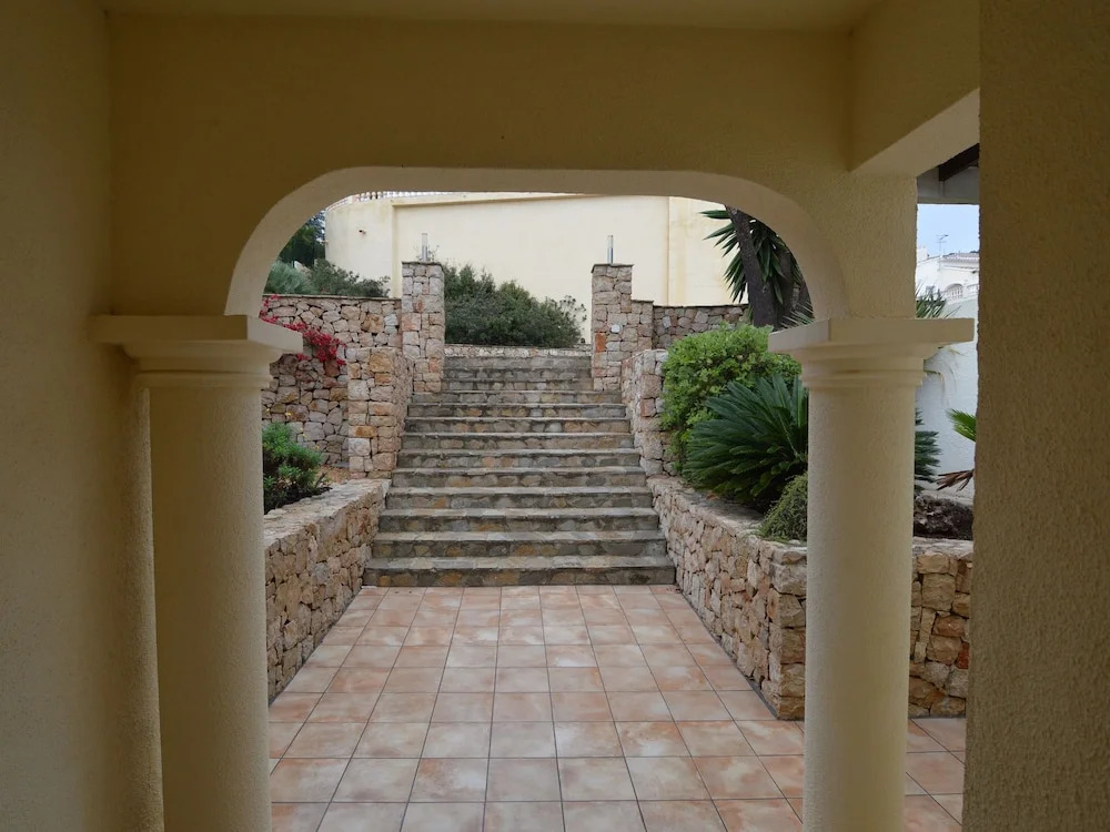 Luxurious Villa With Private Swimming Pool in Costa Blanca