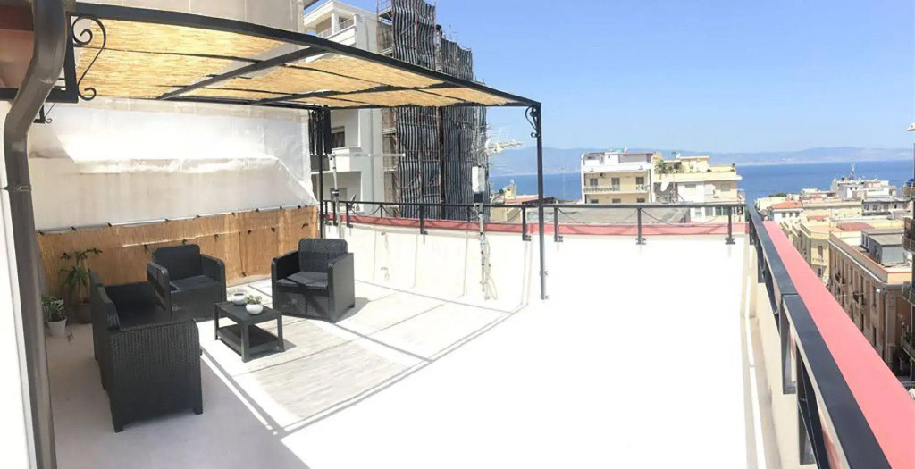 B&B Fuori Squadro - In Centro Città - Terrazza Relax vista Mare