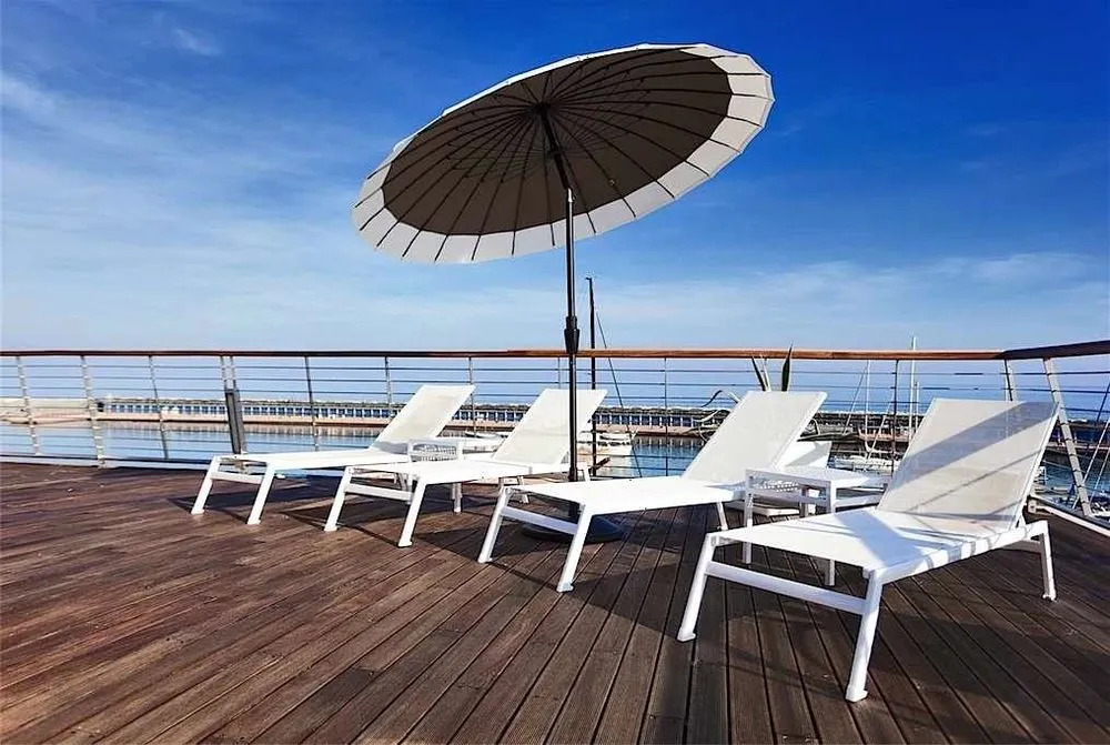 Yacht Club Marina di Loano | UNA Esperienze