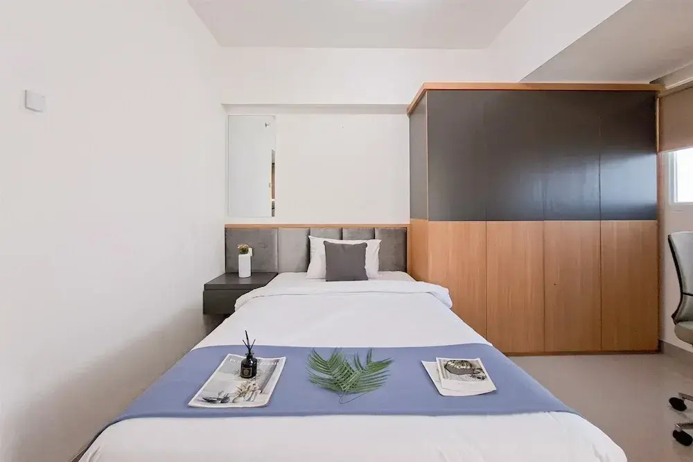 Studio Near Krl Station At Cisauk Point Apartment
