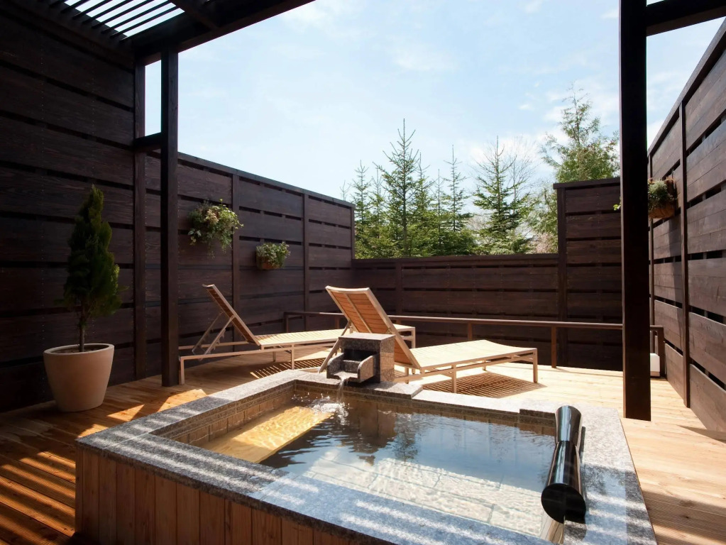 Lake Shikotsu Tsuruga Resort Spa Mizu no Uta