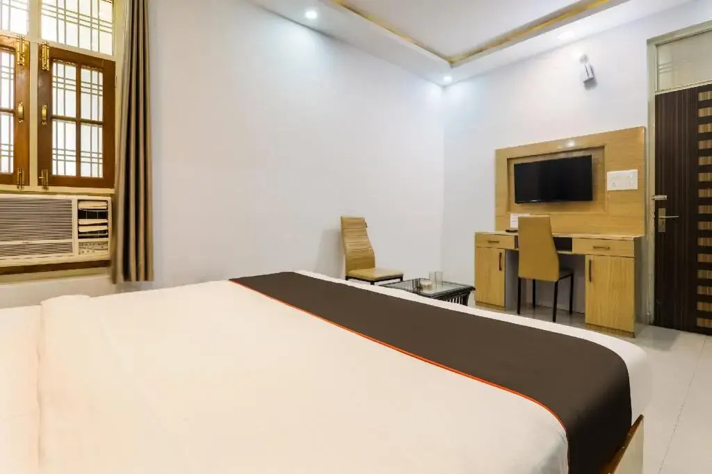 Super Hotel O Kiara Inn