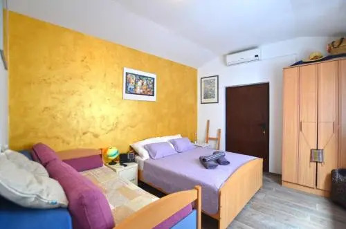 Alan Apartment
