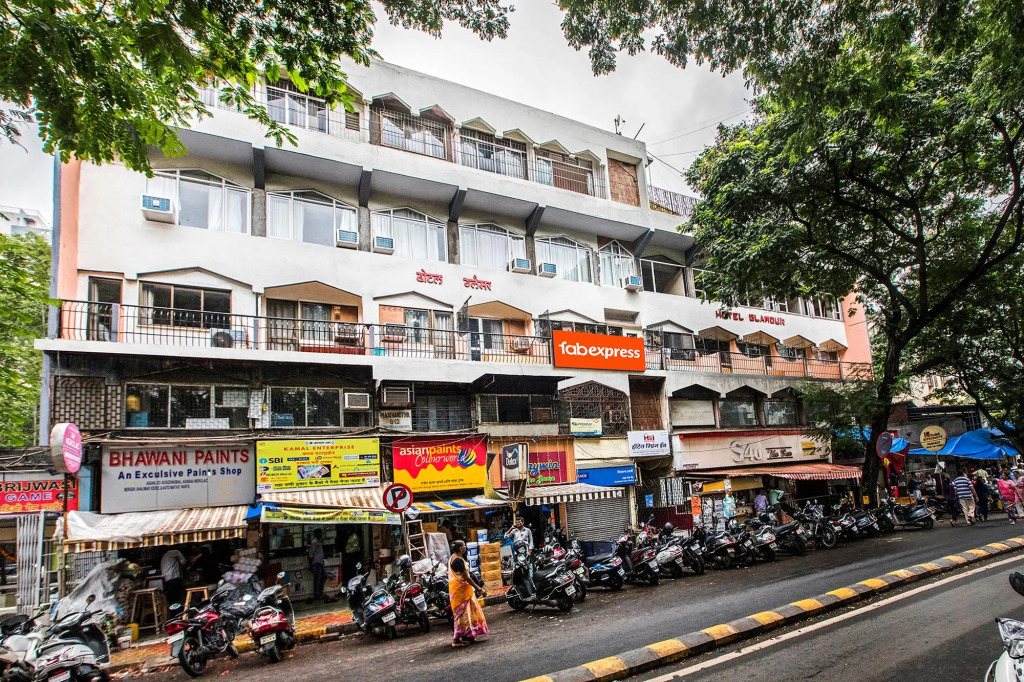 FabHotel Spring Inn - Nr Borivali Station