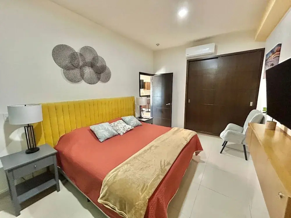 Iberika Apartments