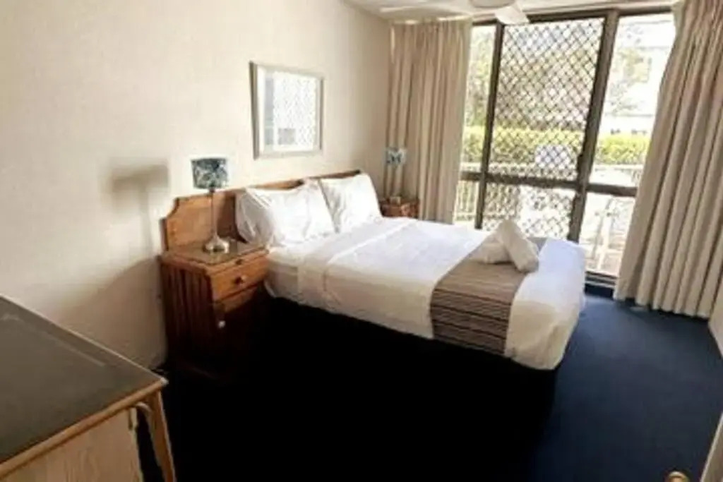2 Bedroom Private Unit - Alexandria Apartments