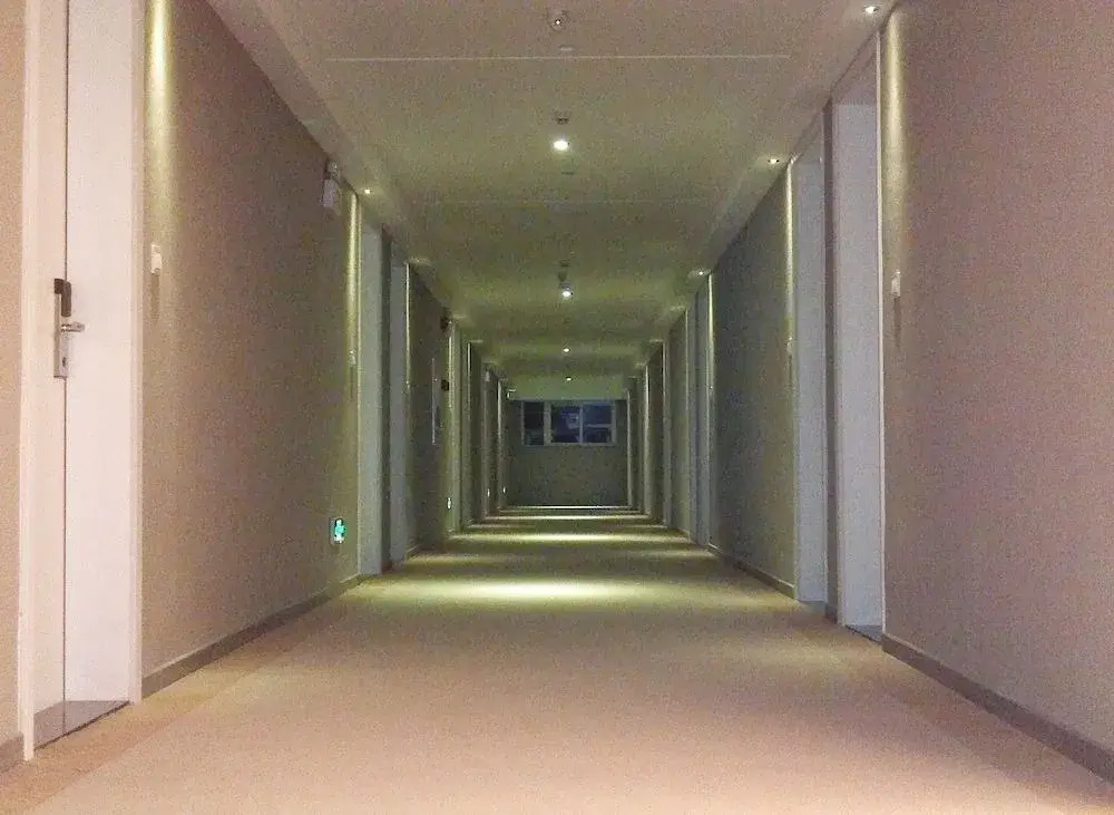 Dayhello Hotel
