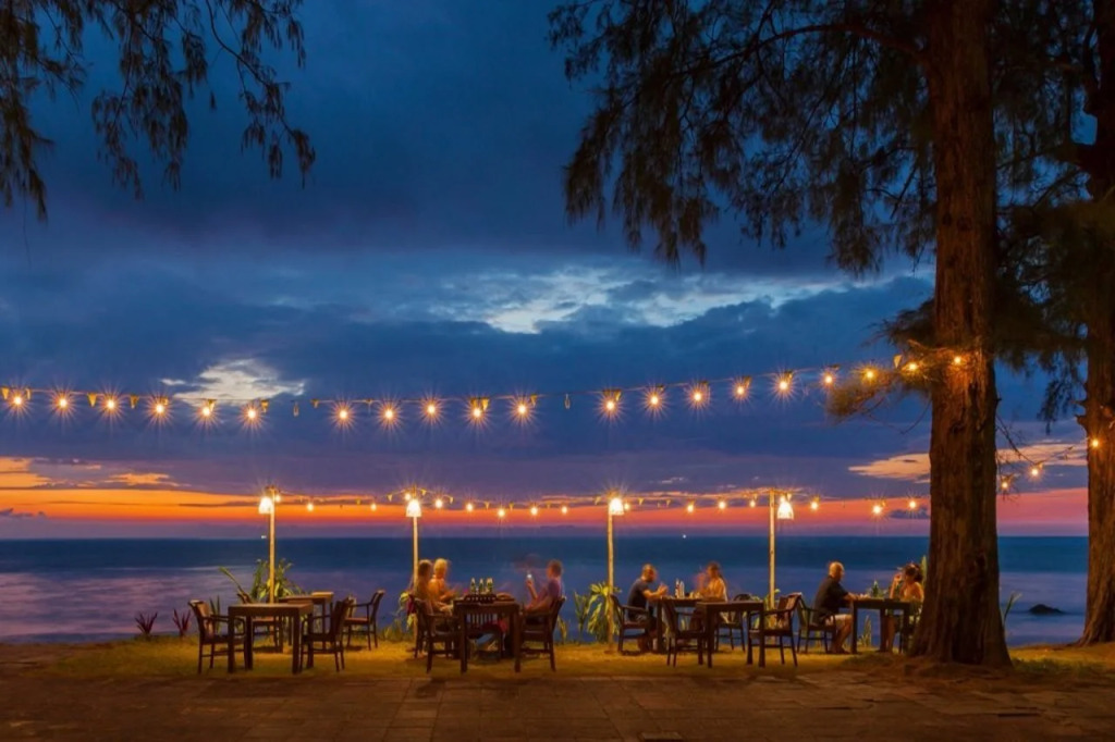 Haadson Resort