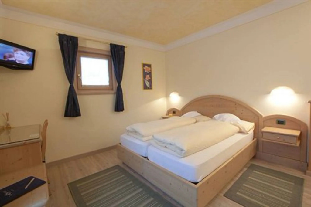 Hotel "La Suisse"