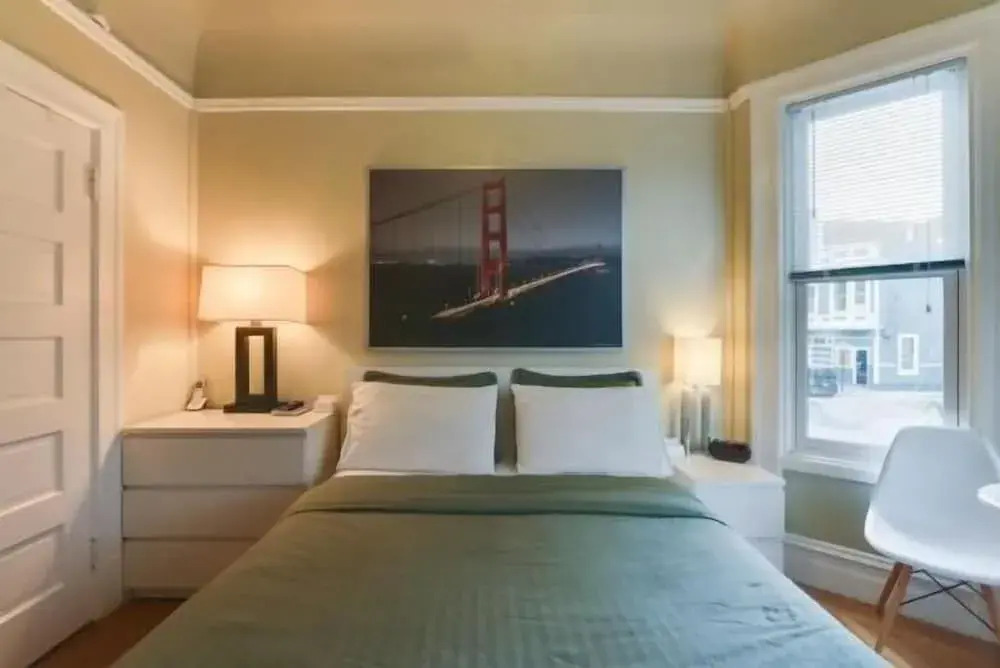 Mission Dolores Suite 1 Bedroom Condo by Redawning