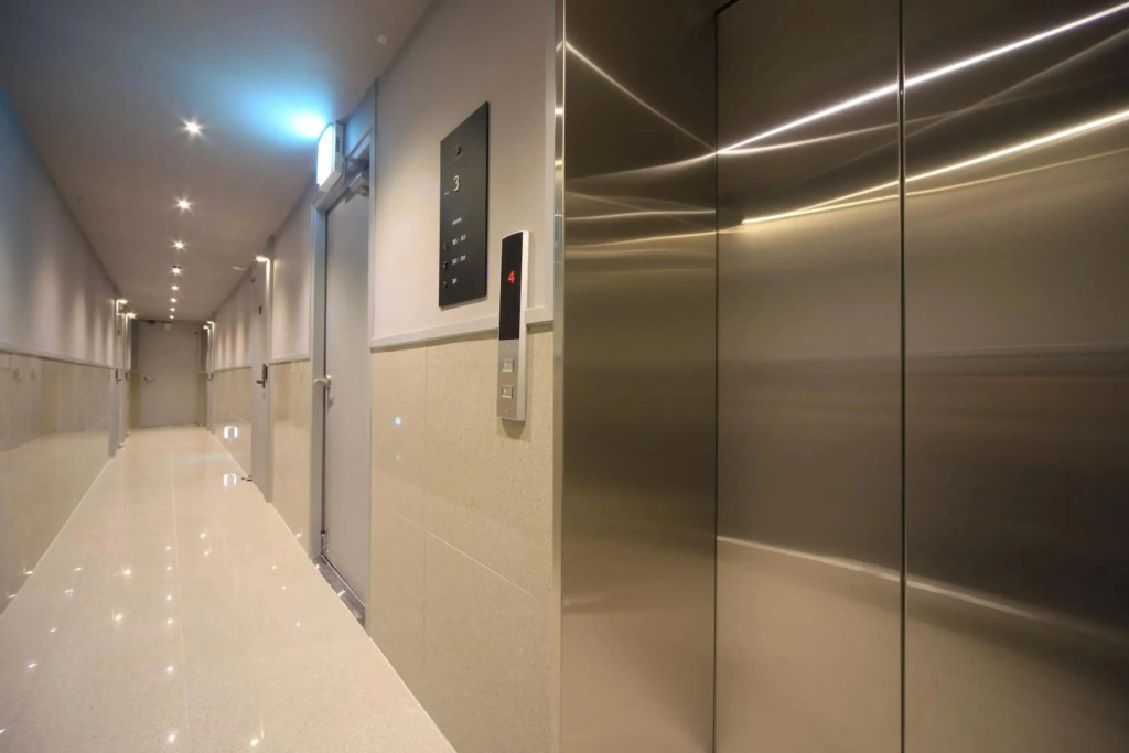 Louis Hotel Busan Beomildong