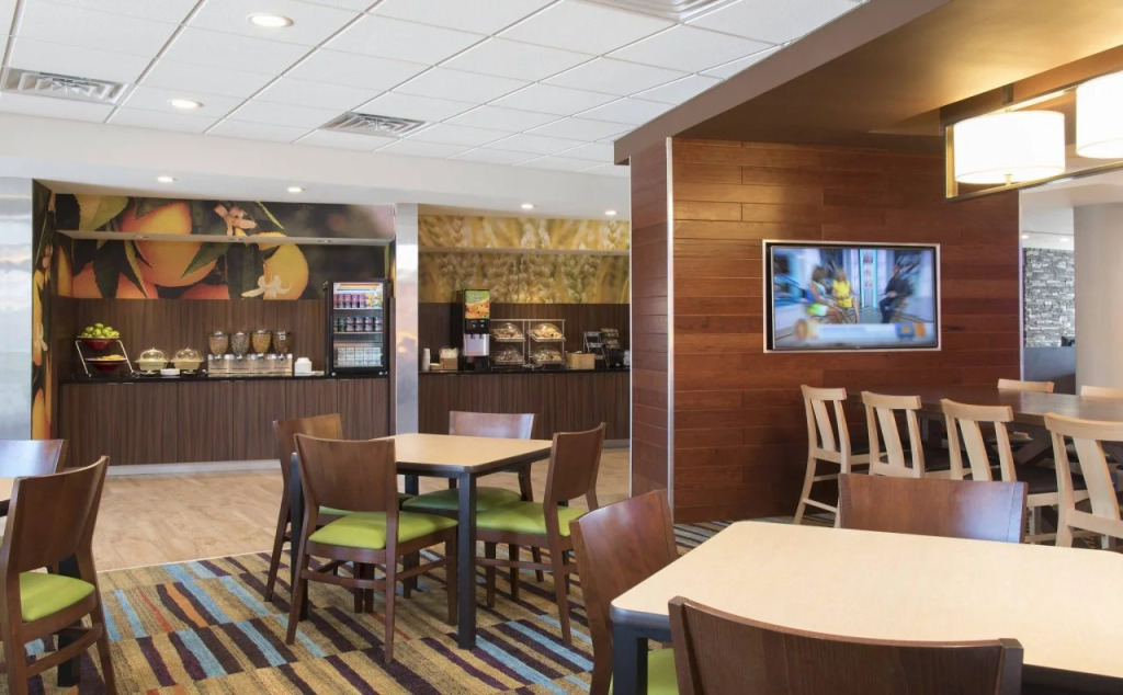 Fairfield Inn & Suites by Marriott Jackson Clinton
