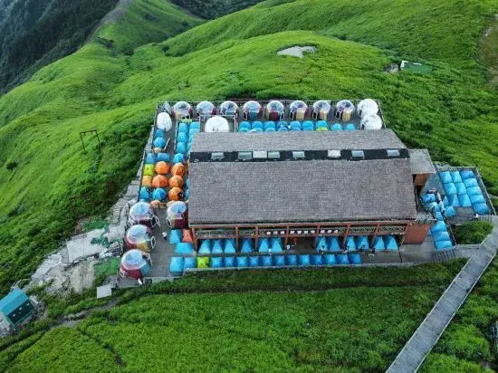 Wugongshan Jinding Hefeng Chinese Inn