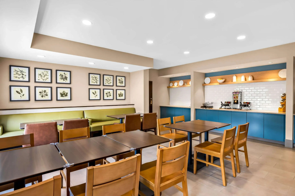 Country Inn & Suites by Radisson, LSU - Medical Corridor