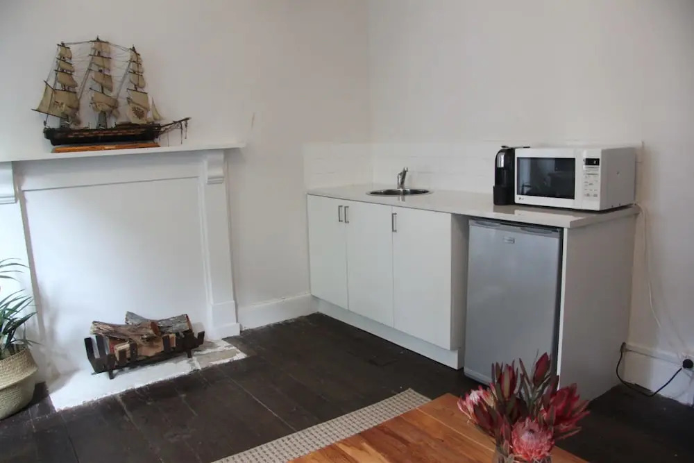 Hanley Apartment