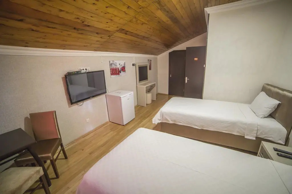 Hirmas boutique hotel