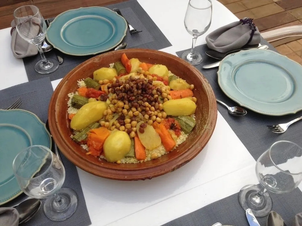 Riad Anis Fes