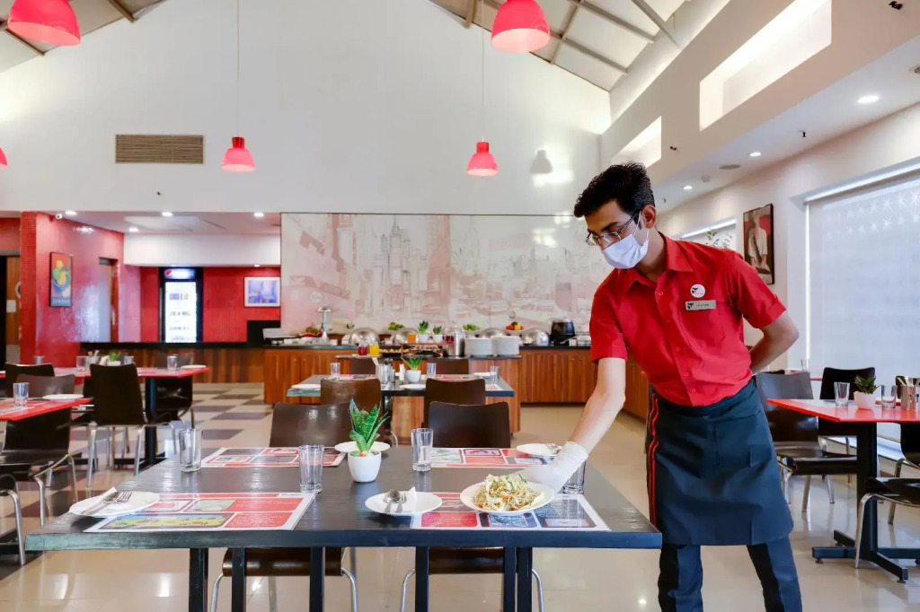 Red Fox by Lemon Tree Hotels, East Delhi
