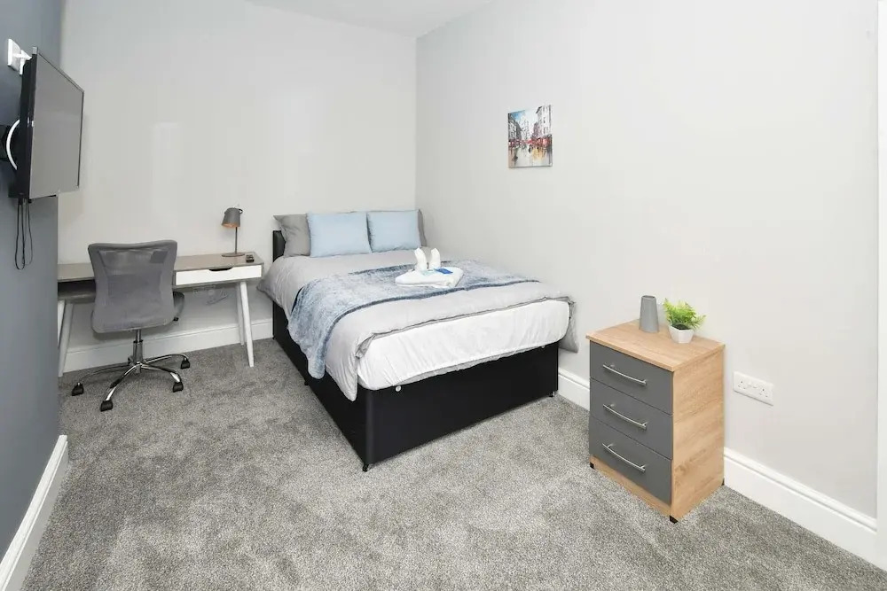 Townhouse @ Bucknall New Road Stoke