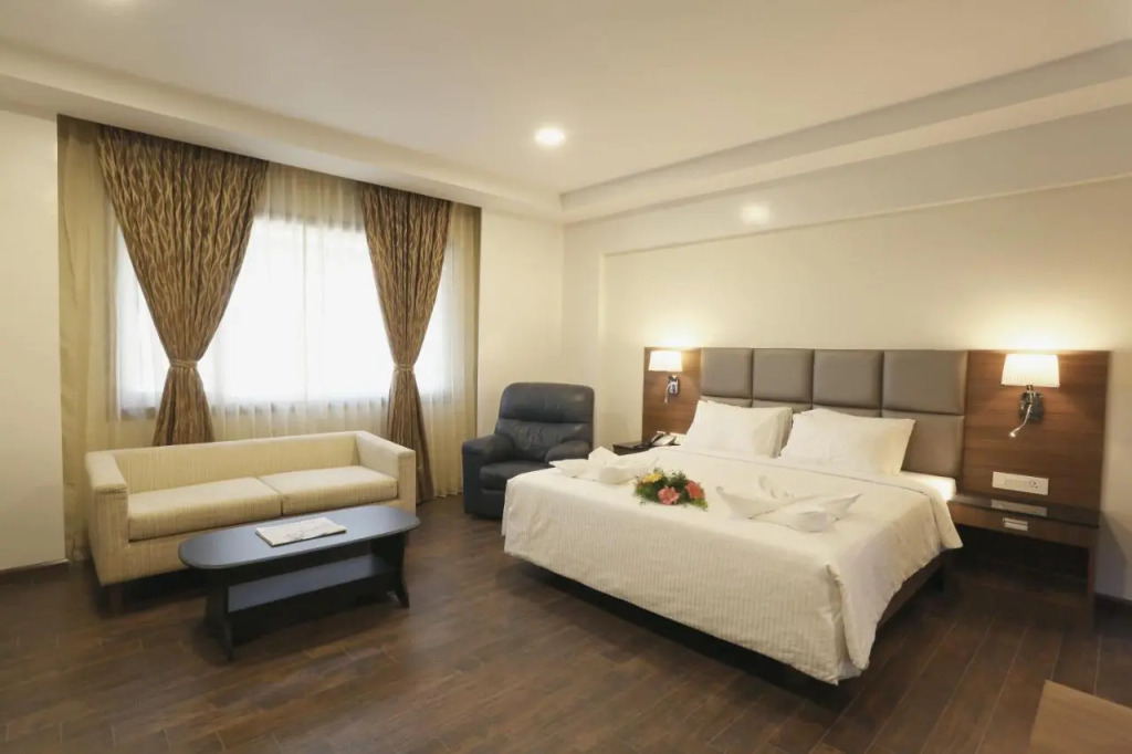 Hotel Seetharam Select
