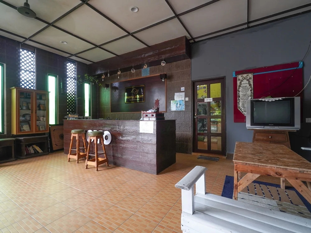 OYO 89646 Panvill Resort