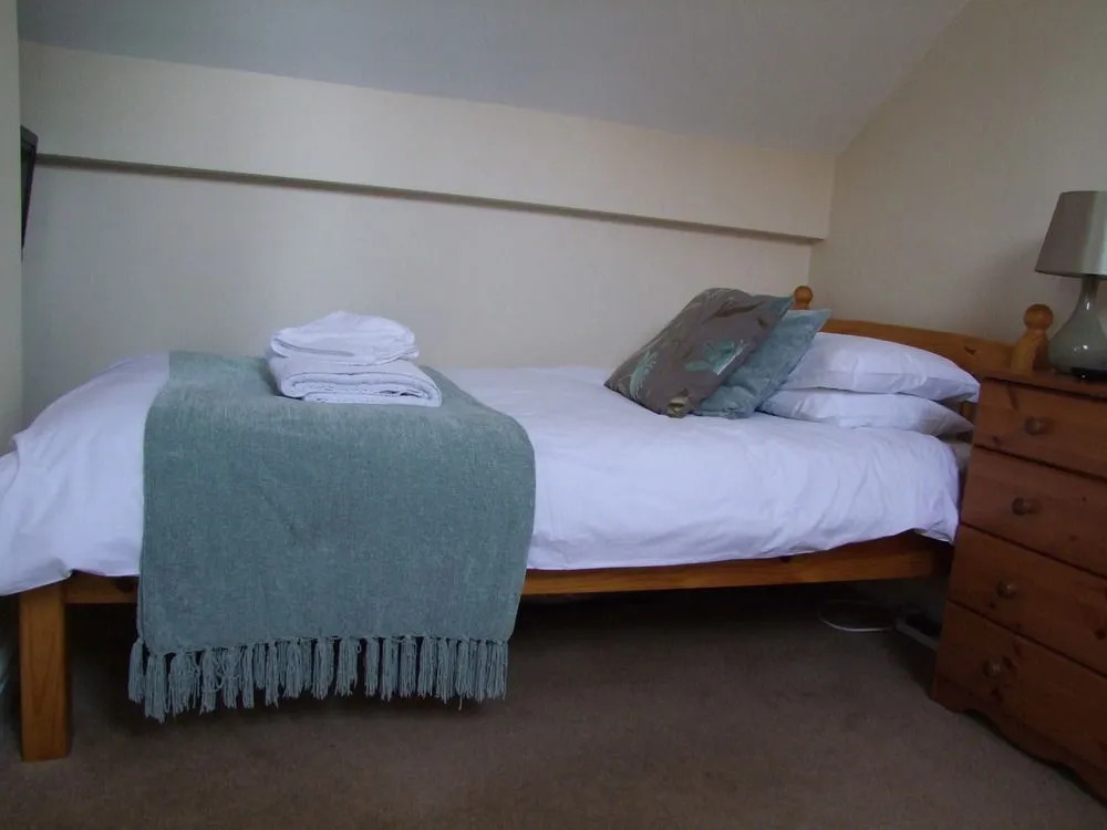 Eden End Guest House